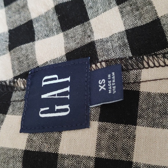 GAP Tan and White Plaid Crop Top and Skort Set with black Gap Tank XS - Picture 2 of 2